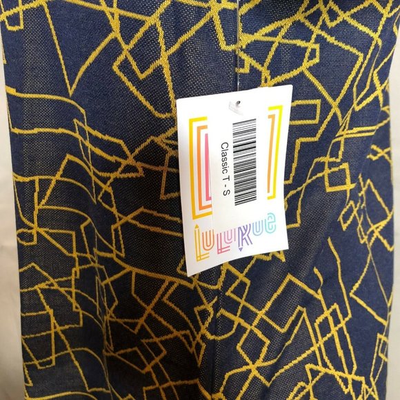 LuLaRoe Classic T Women's Small Top Navy Blue with Yellow Lines NWT - Picture 4 of 8